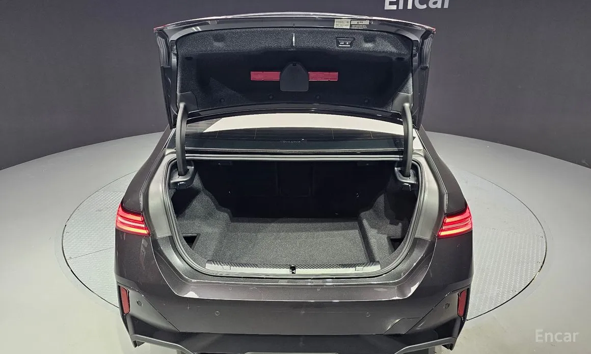 Фото 20 - BMW 5 Series