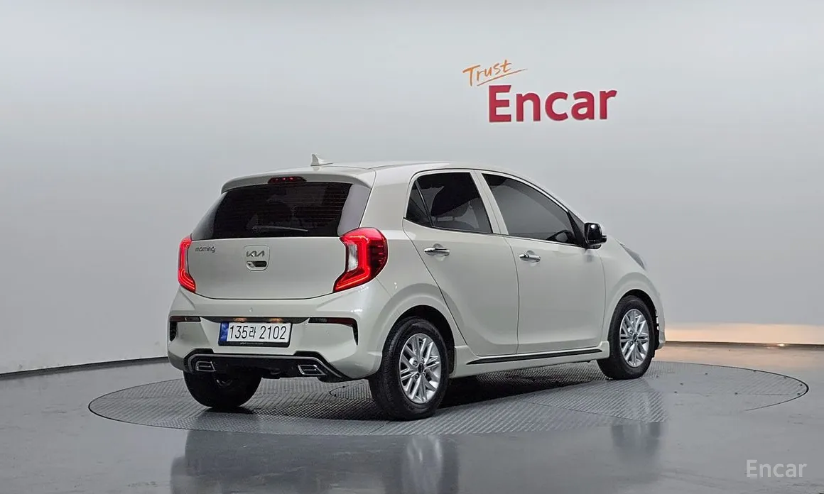 Фото 2 - Kia Morning