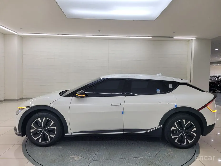 Фото 18 - Kia EV6