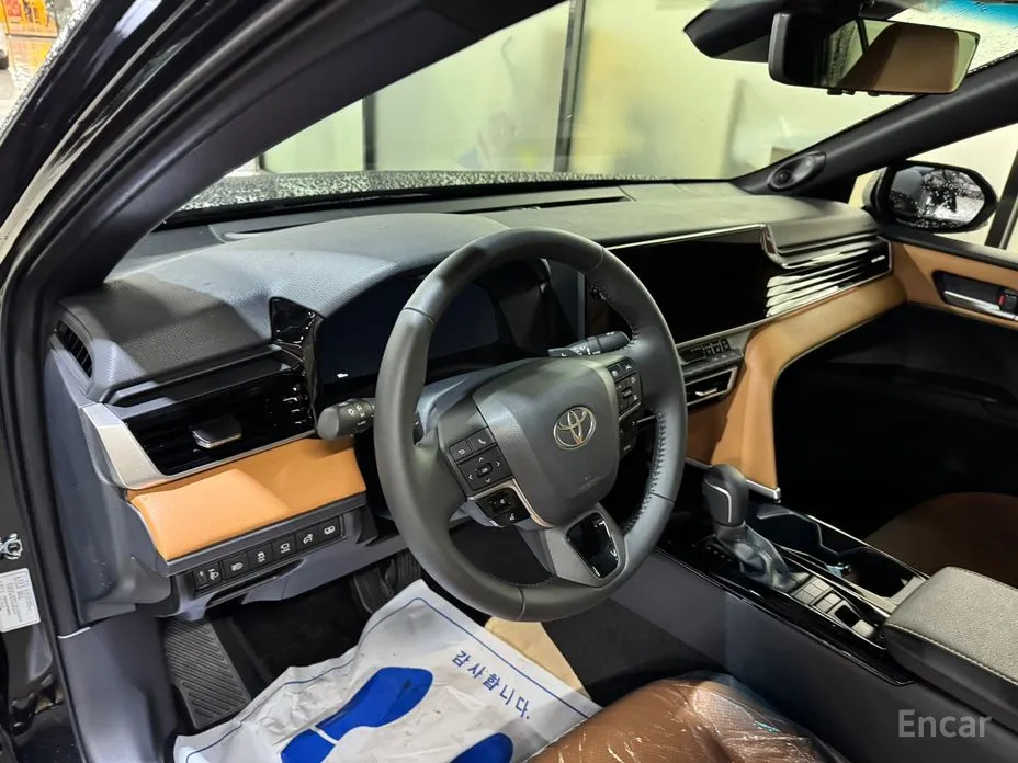 Фото 5 - Toyota Camry