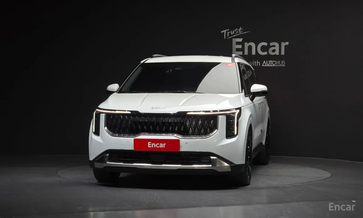 Фото 3 - Kia Carnival