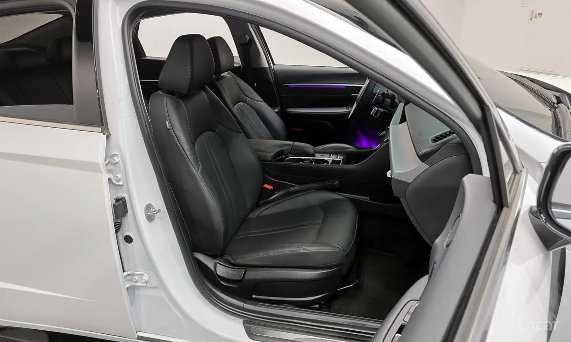 Фото 12 - Hyundai Sonata