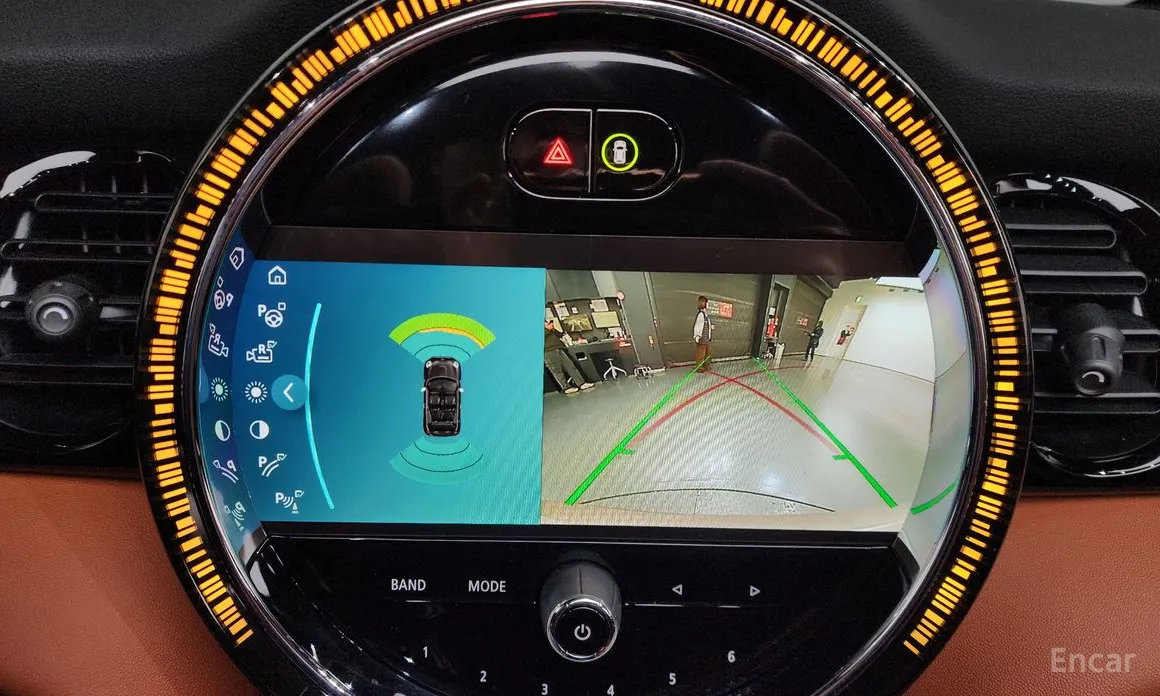 Фото 16 - Mini Cooper Convertible