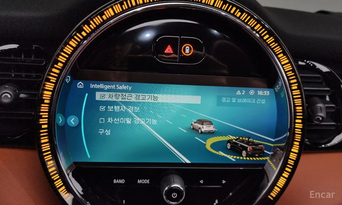 Фото 17 - Mini Cooper Convertible