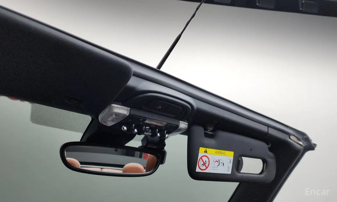 Фото 19 - Mini Cooper Convertible