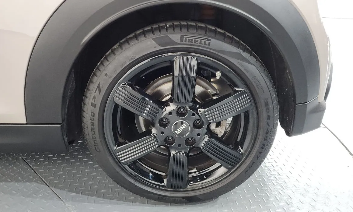 Фото 5 - Mini Cooper Convertible