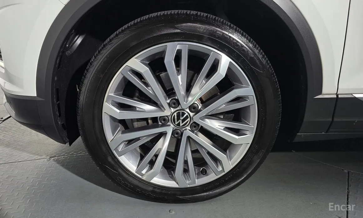 Фото 5 - Volkswagen T-Roc