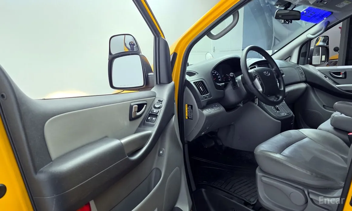 Фото 11 - Hyundai Starex