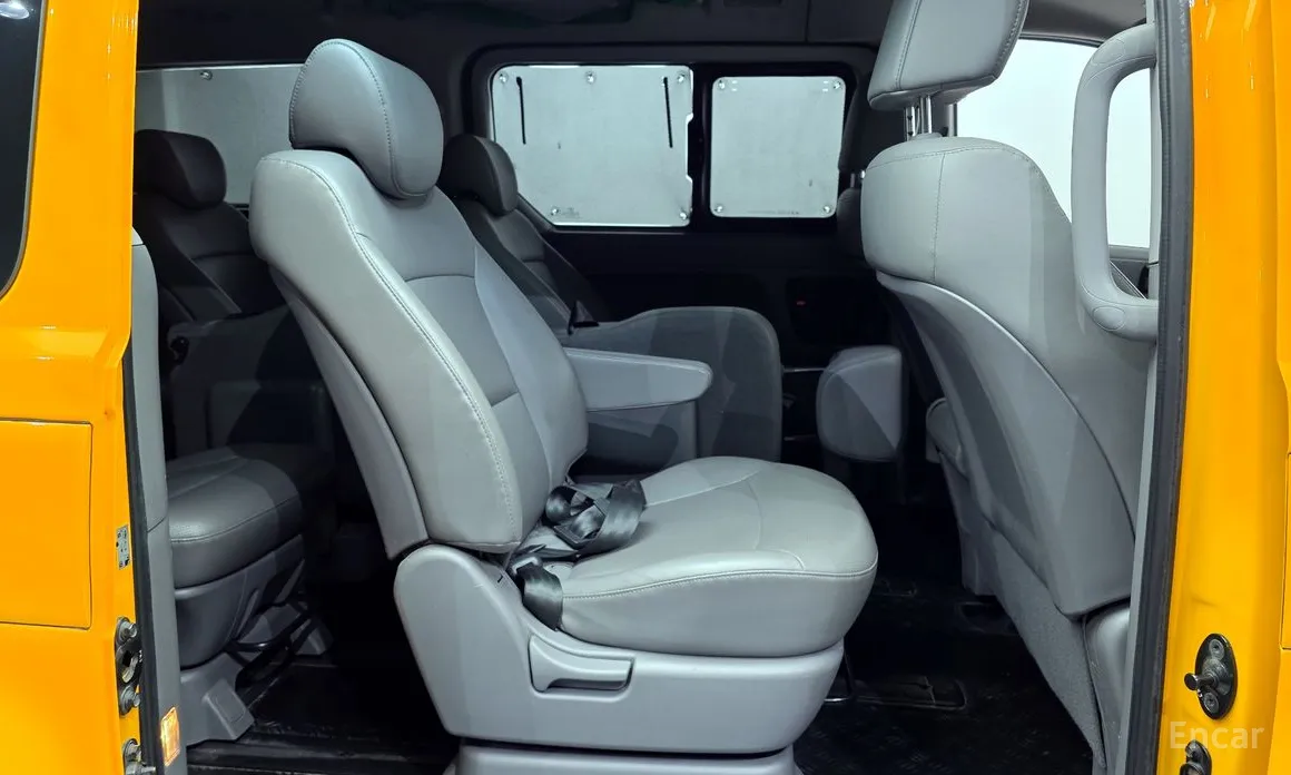 Фото 12 - Hyundai Starex