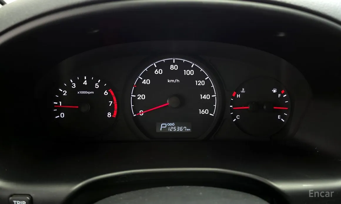 Фото 8 - Hyundai Starex