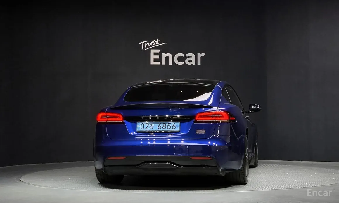 Фото 4 - Tesla Model S