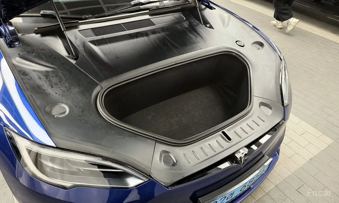 Фото 6 - Tesla Model S