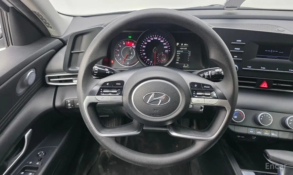 Фото 13 - Hyundai Avante