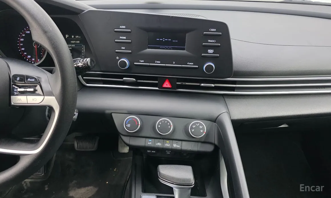 Фото 17 - Hyundai Avante