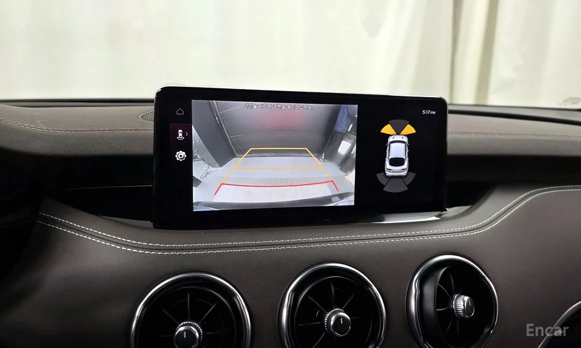 Фото 11 - Kia Stinger