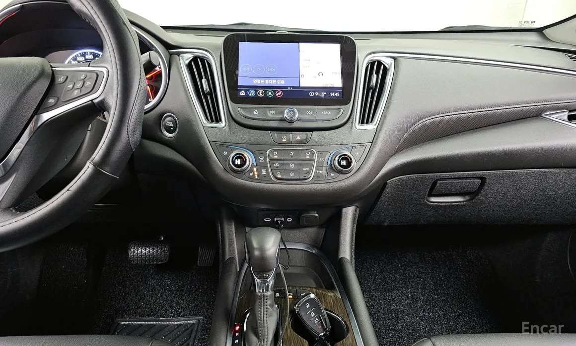 Фото 14 - Chevrolet Malibu