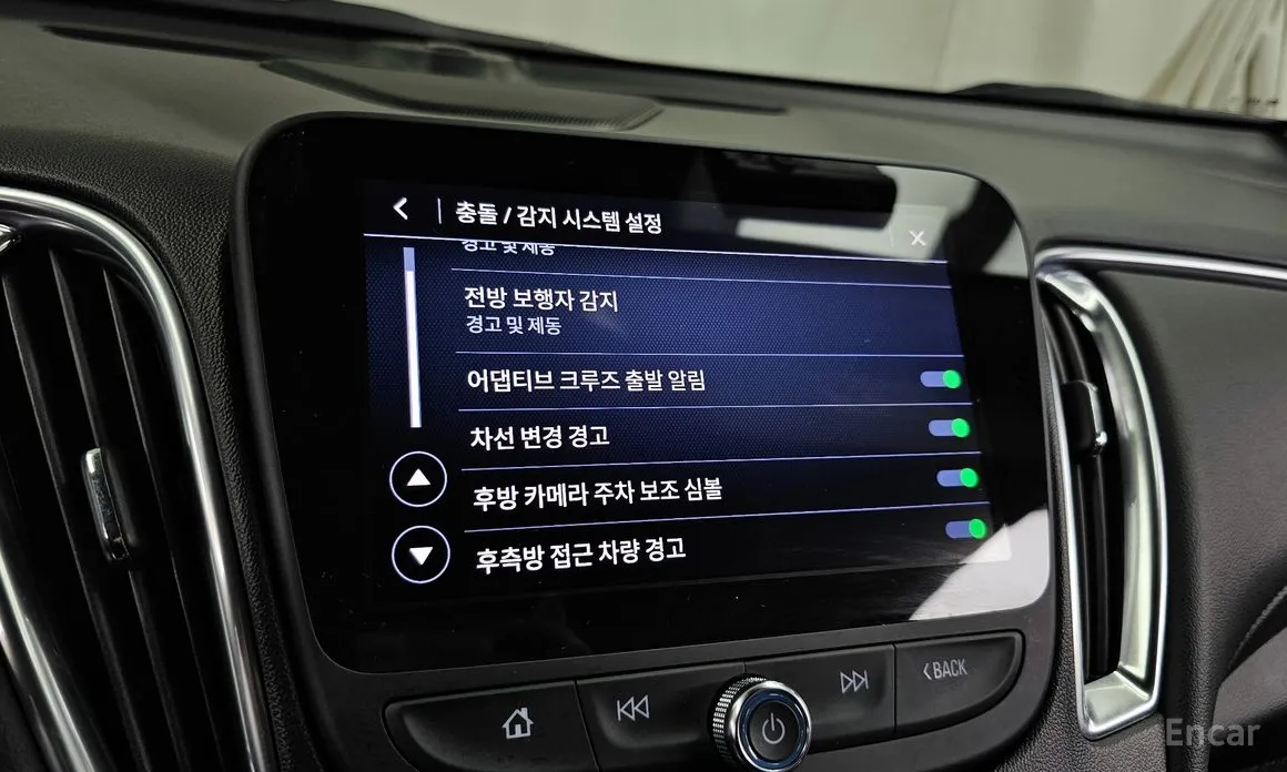 Фото 16 - Chevrolet Malibu