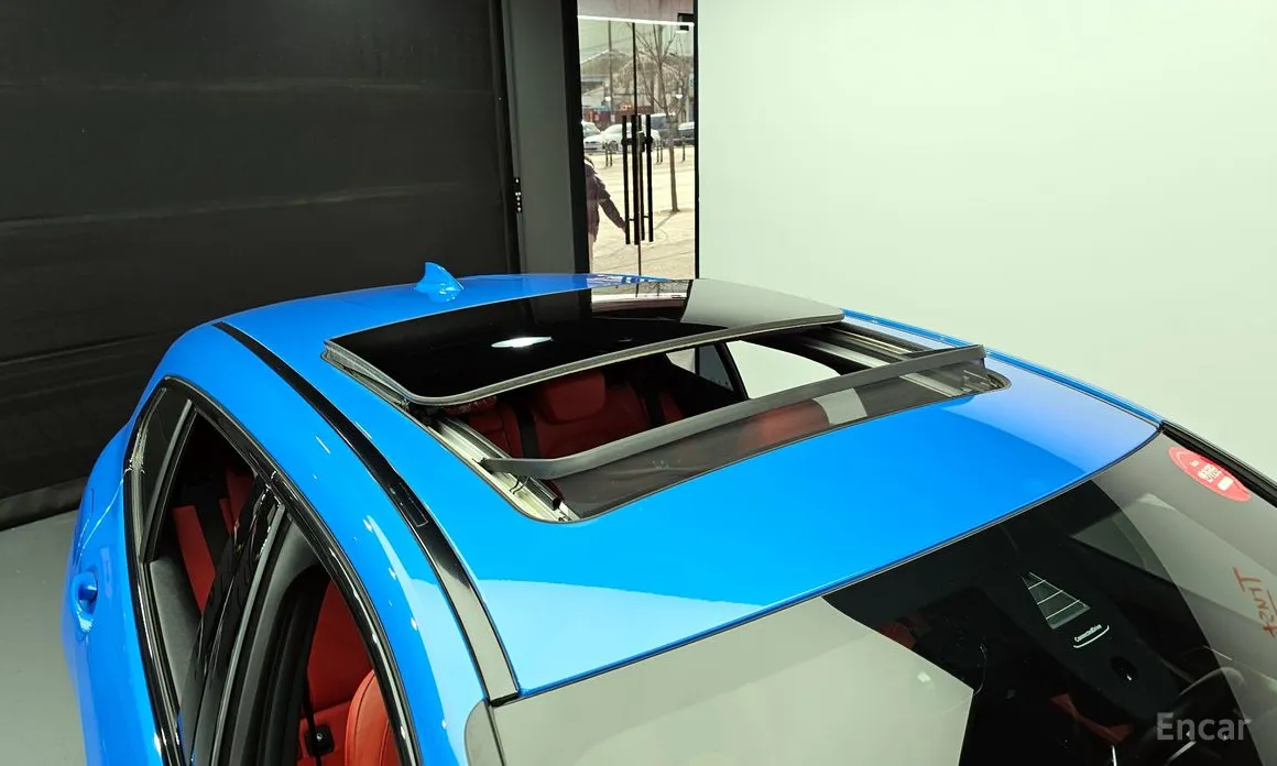 Фото 16 - BMW 1 Series