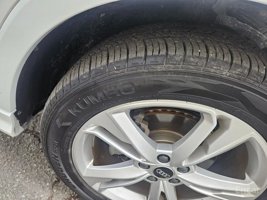 Фото 19 - Audi Q3