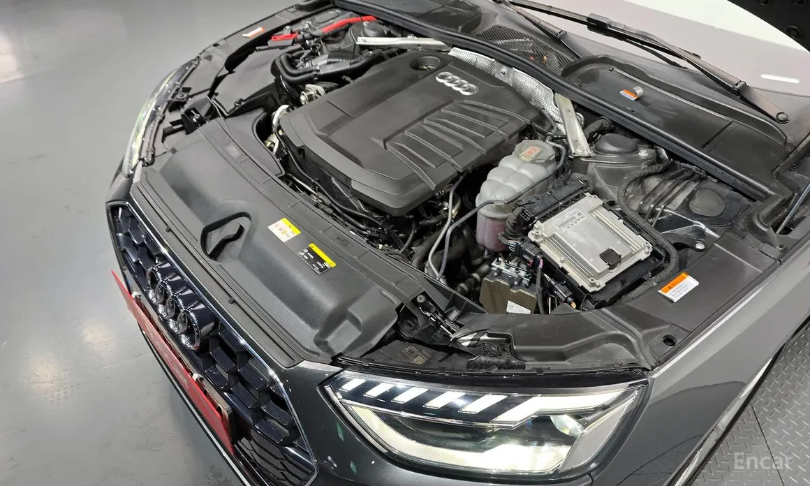 Фото 6 - Audi A4