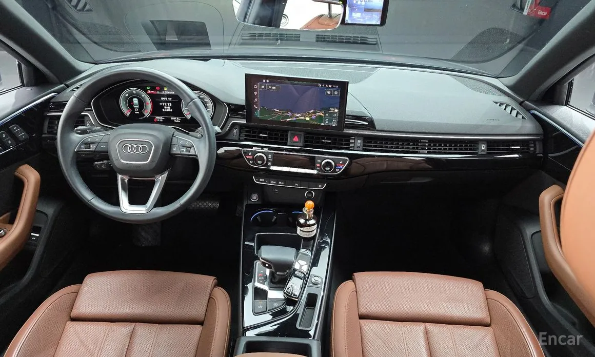 Фото 7 - Audi A4