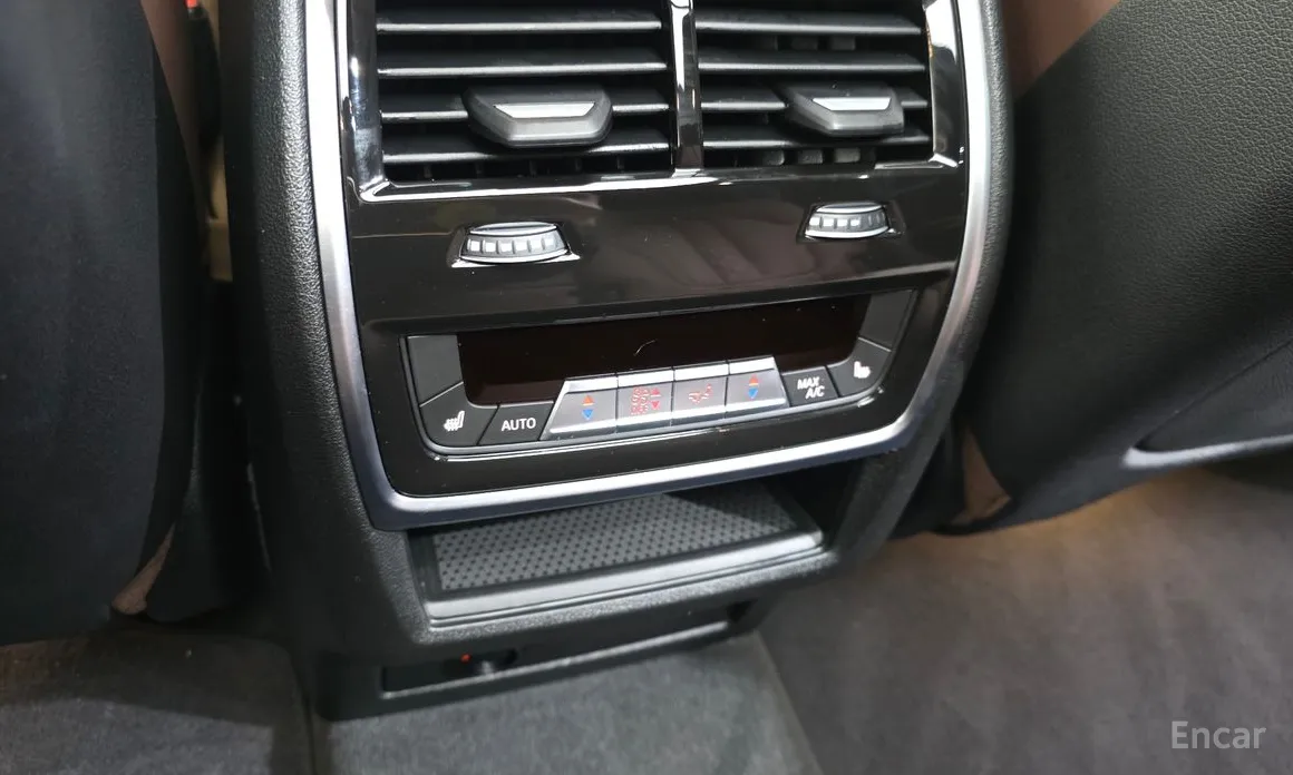 Фото 19 - BMW X5