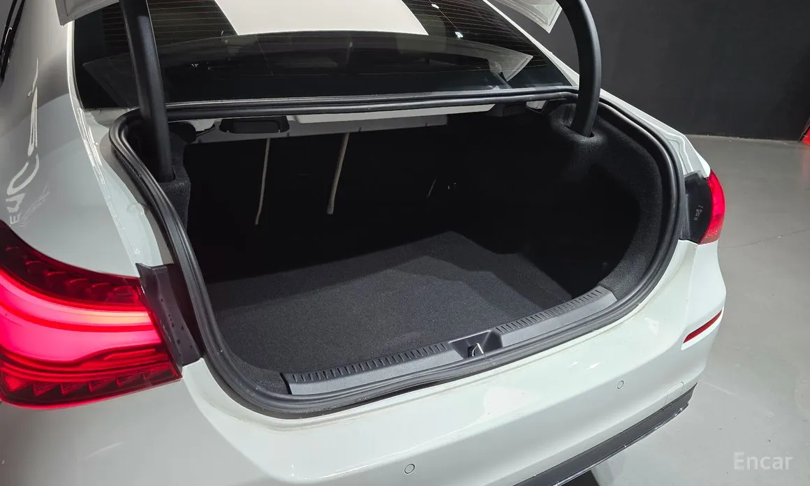 Фото 20 - Mercedes-Benz A-Class