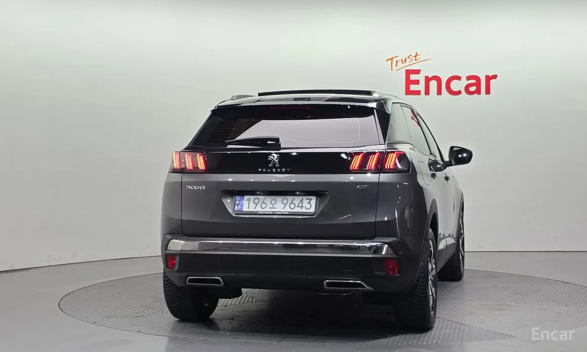 Фото 4 - Peugeot 3008