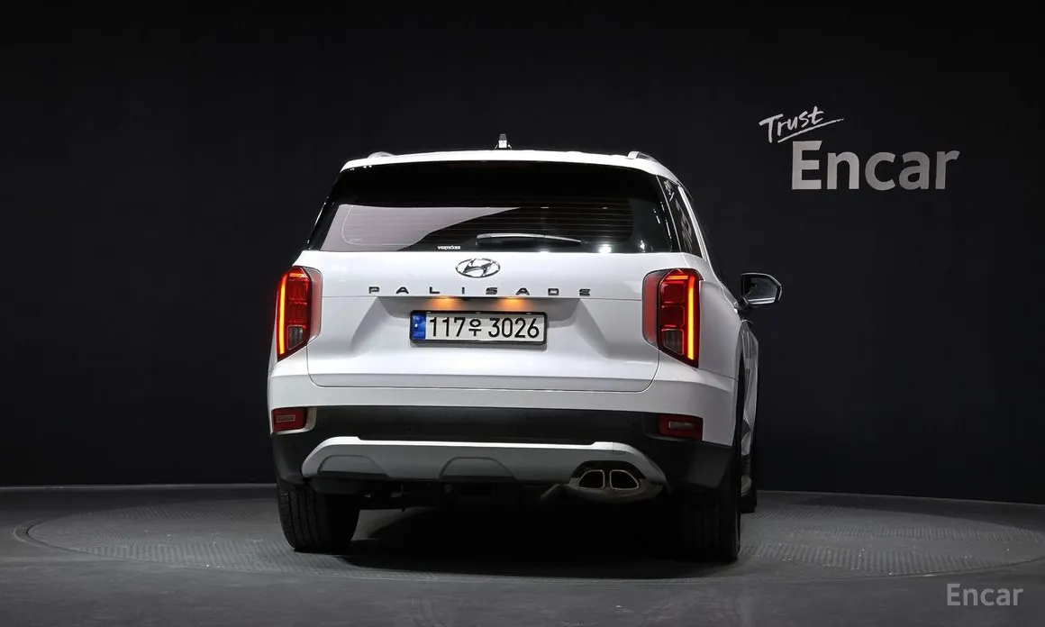 Photo 4 - Hyundai Palisade