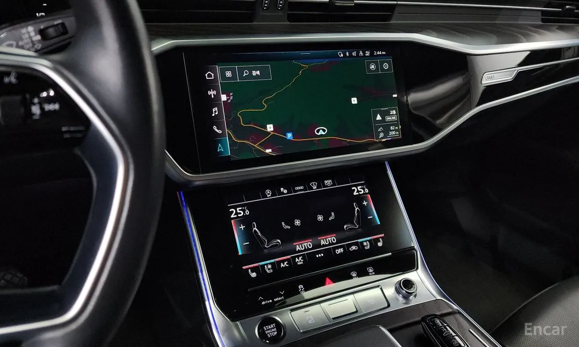 Фото 14 - Audi A6