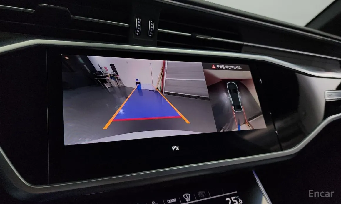 Фото 15 - Audi A6