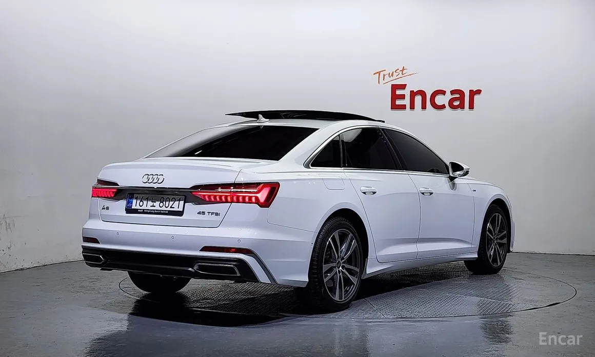 Фото 2 - Audi A6