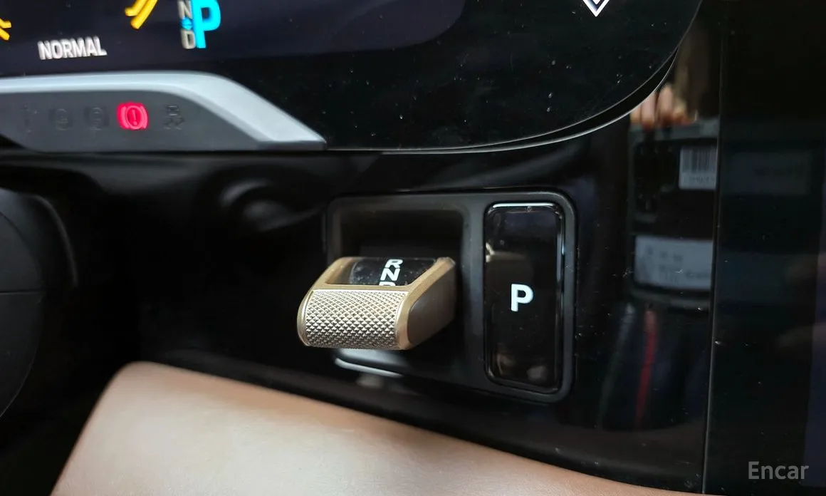 Фото 9 - Porsche Taycan