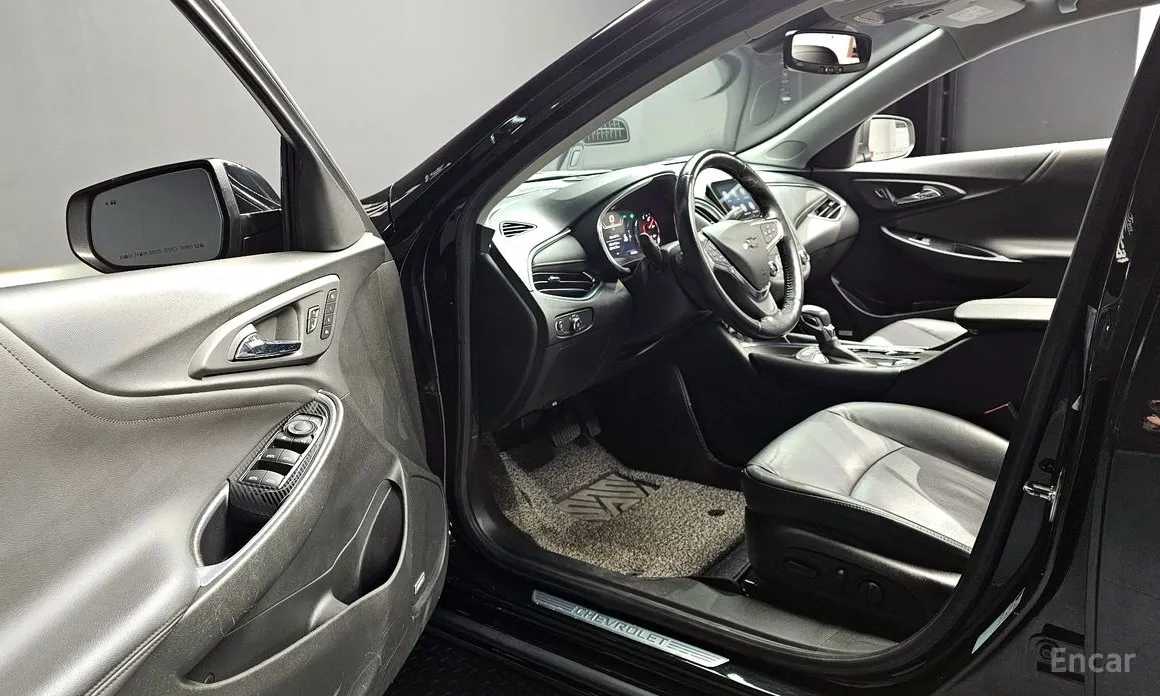 Фото 12 - Chevrolet Malibu