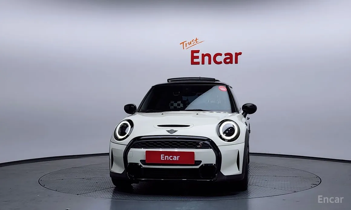 Mini Cooper 2001 Classic Launch Pack