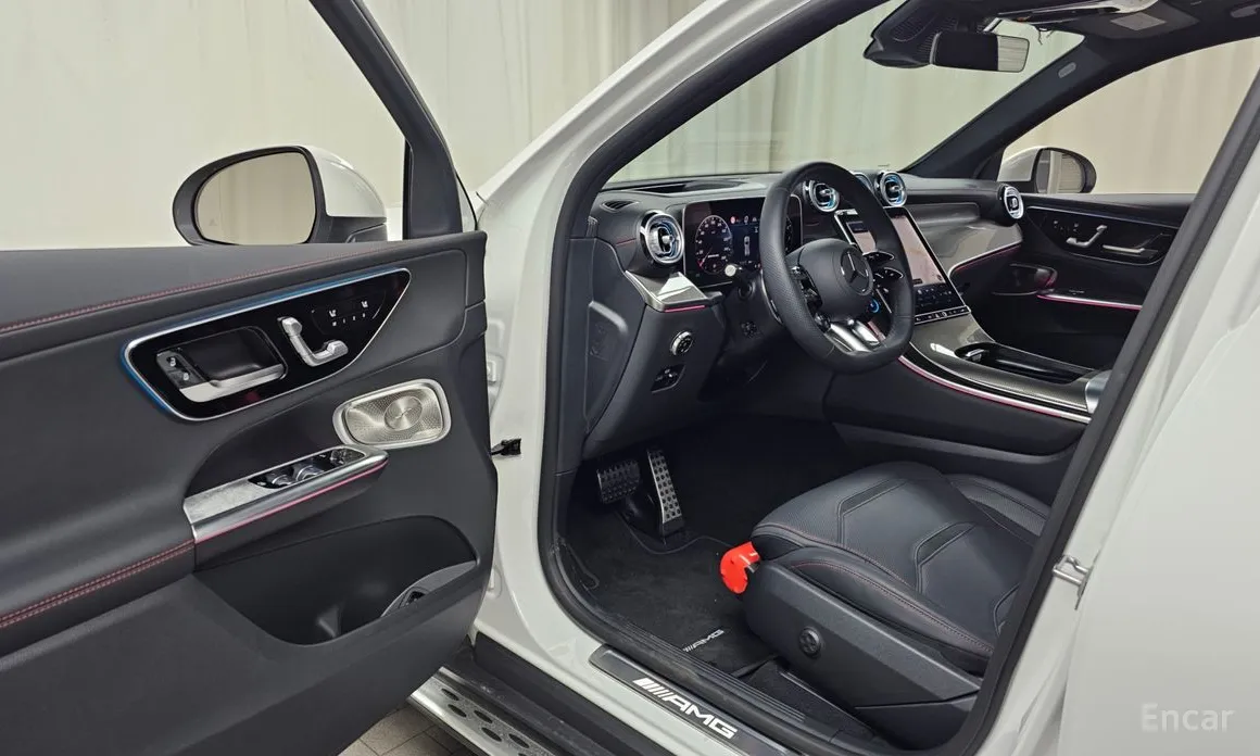 Фото 10 - Mercedes-Benz GLC-Class