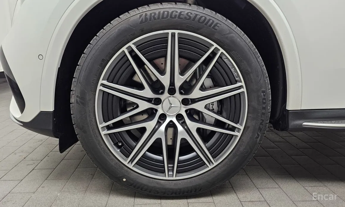 Фото 5 - Mercedes-Benz GLC-Class