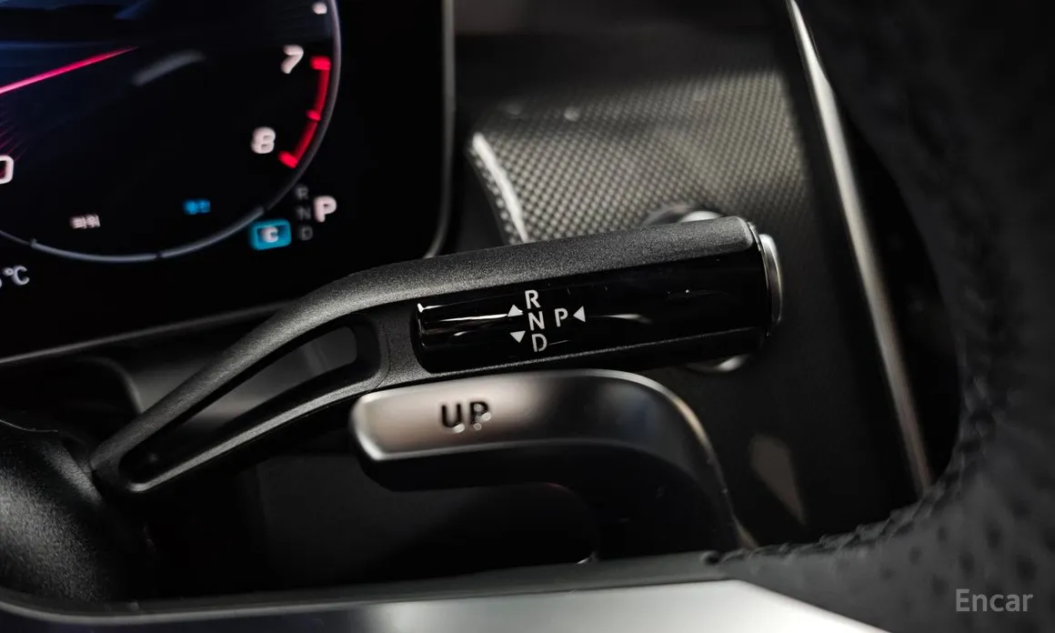 Фото 9 - Mercedes-Benz GLC-Class