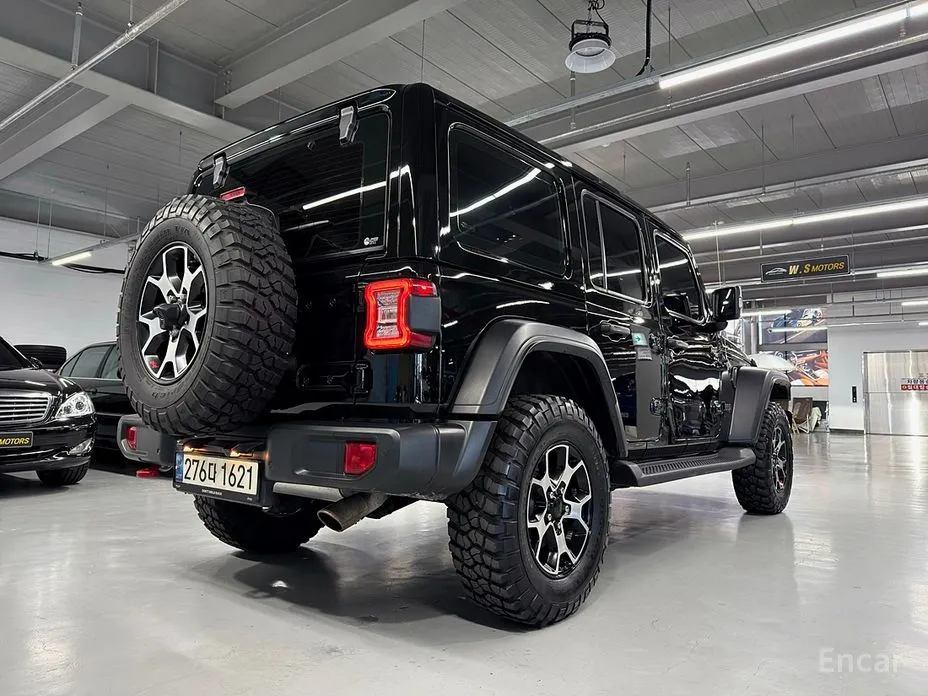 Фото 7 - Jeep Wrangler