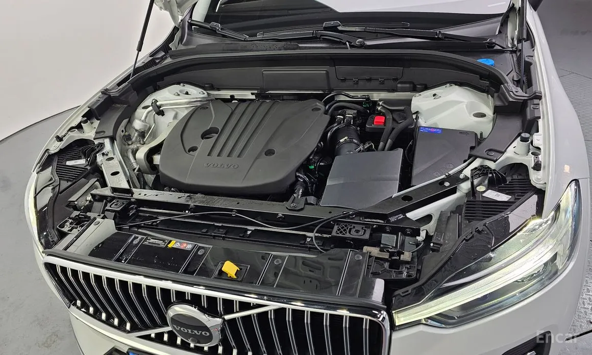 Фото 6 - Volvo XC60