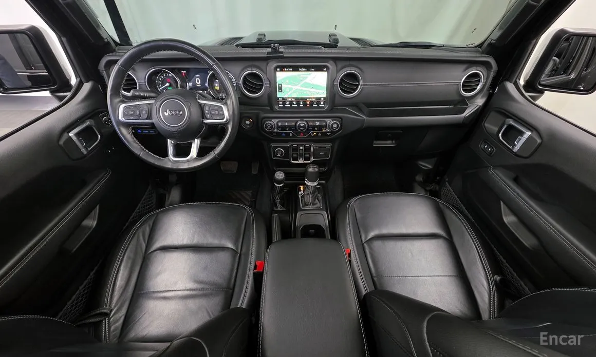 Фото 7 - Jeep Wrangler