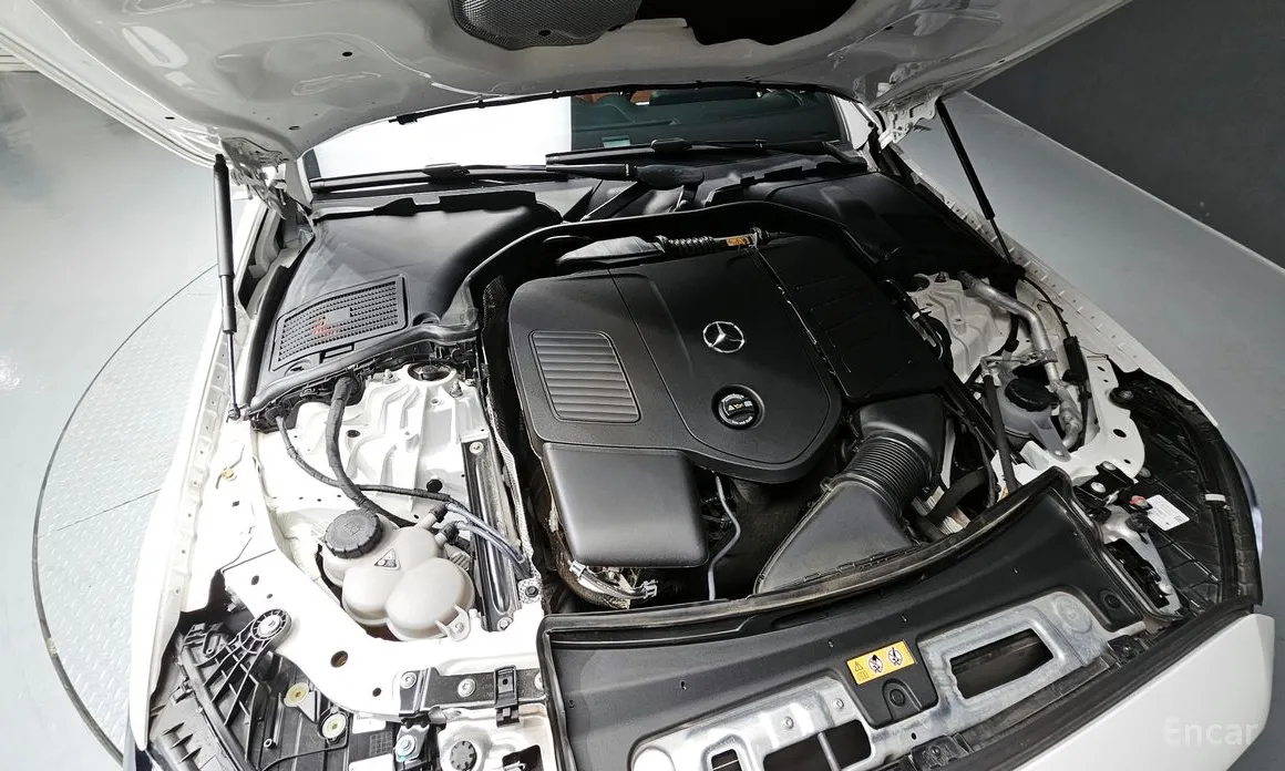 Фото 6 - Mercedes-Benz C-Class