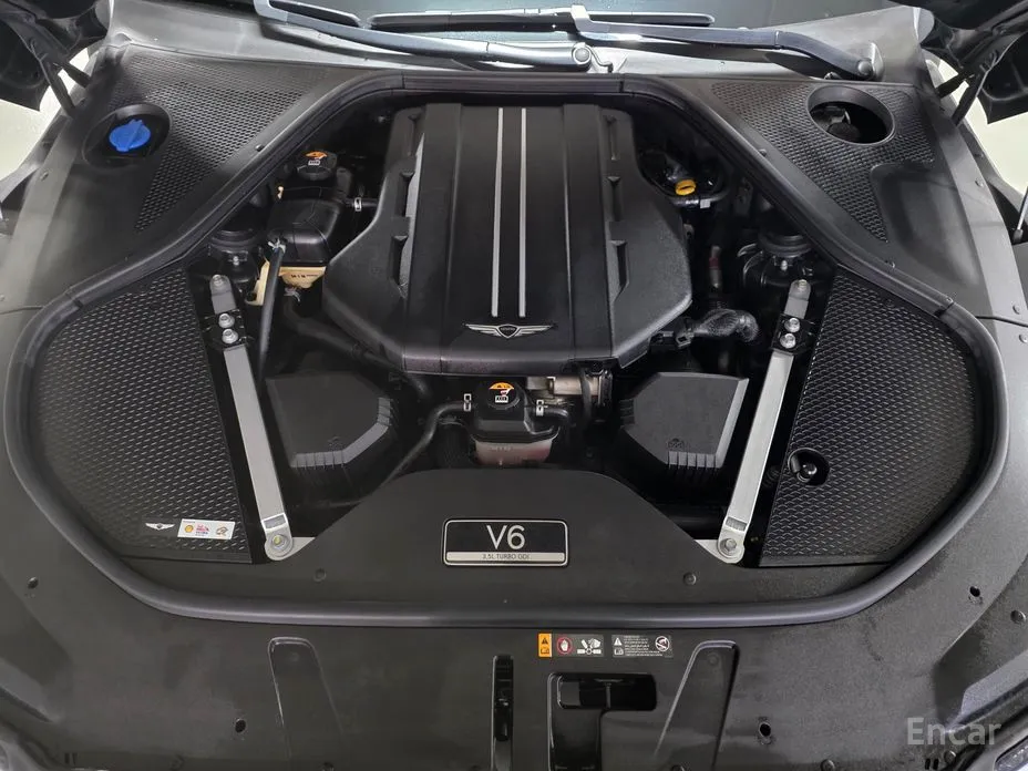 Фото 20 - Genesis G90