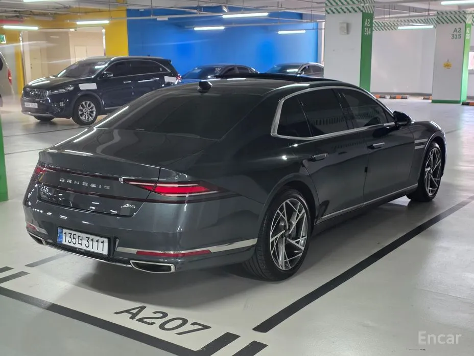 Фото 3 - Genesis G90