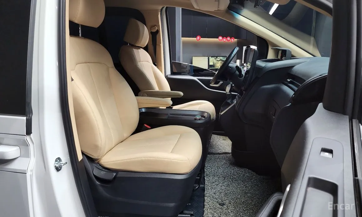 Фото 11 - Hyundai Staria