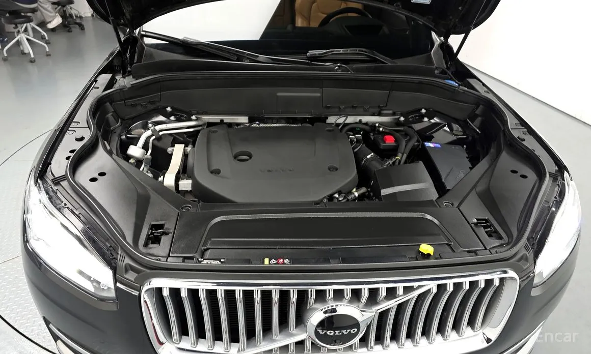 Фото 6 - Volvo XC90