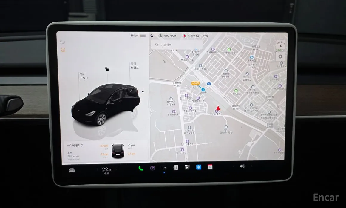 Фото 14 - Tesla Model Y