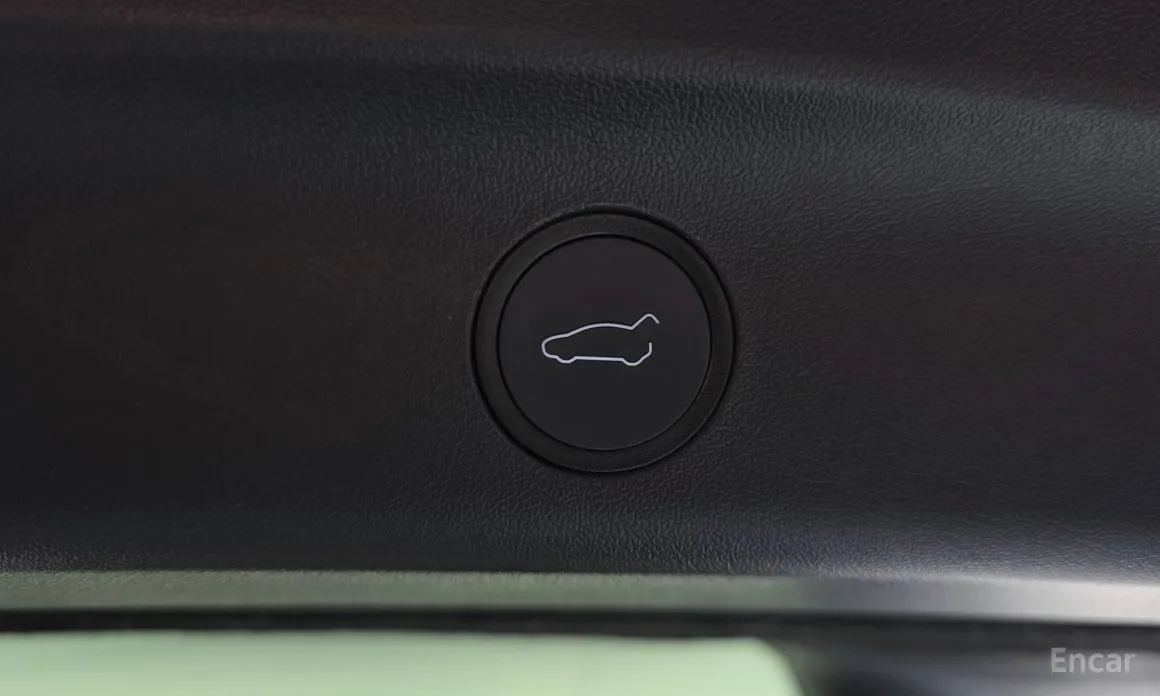 Фото 20 - Tesla Model Y