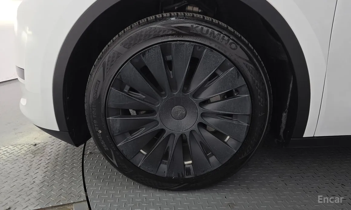 Фото 5 - Tesla Model Y