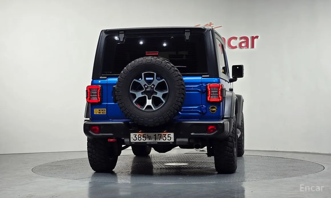 Фото 4 - Jeep Wrangler